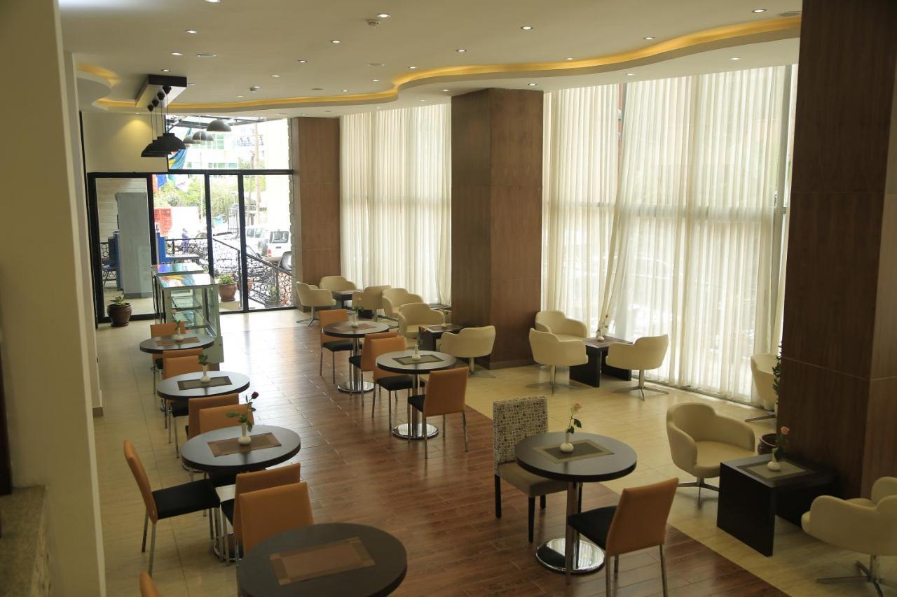 Cassiopeia Hotel Addisz-Abeba Kültér fotó