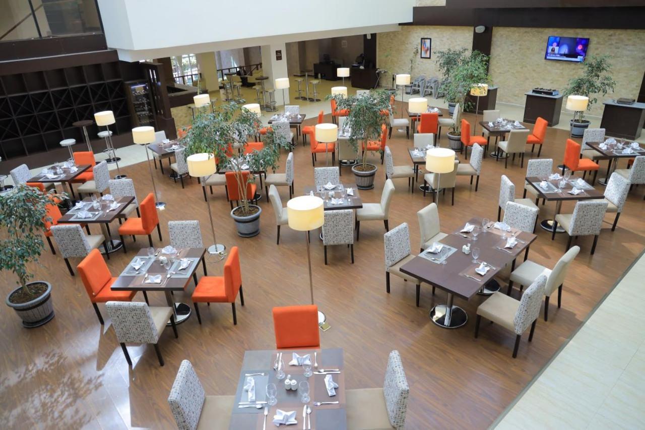 Cassiopeia Hotel Addisz-Abeba Kültér fotó