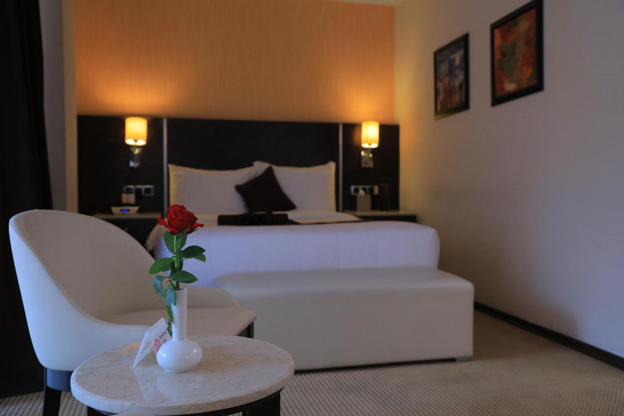 Cassiopeia Hotel Addisz-Abeba Kültér fotó